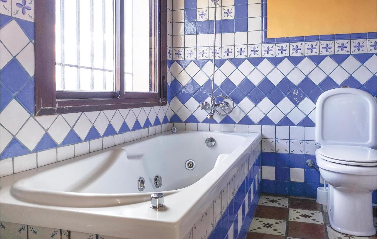 Nice Home In Benalauria With Kitchenette Extérieur photo